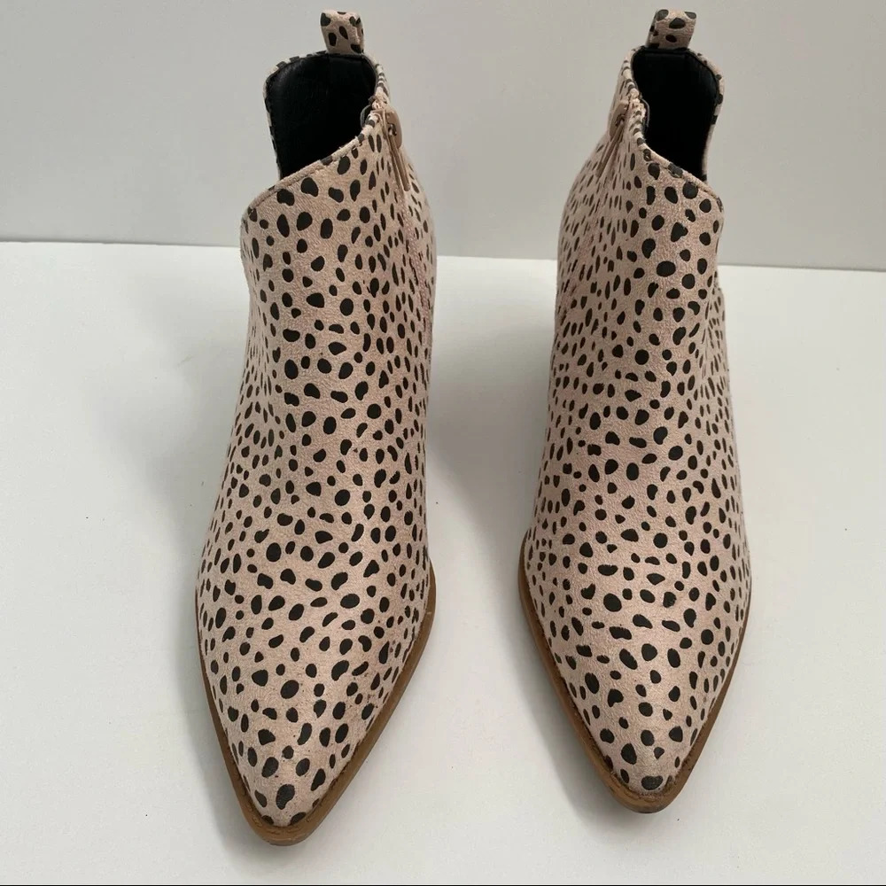Blush Pink Cheeta Animal Print Ankle Boot Booties - Picture 6 of 15
